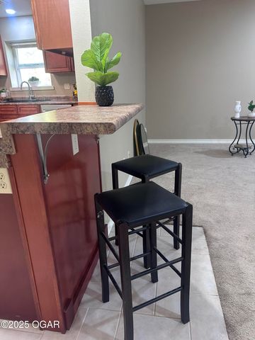 2210 S Willard Avenue, Joplin, MO 64804