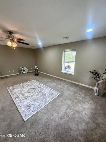 2210 S Willard Avenue, Joplin, MO 64804