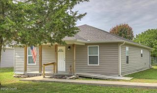 2210 S Willard Avenue, Joplin, MO 64804