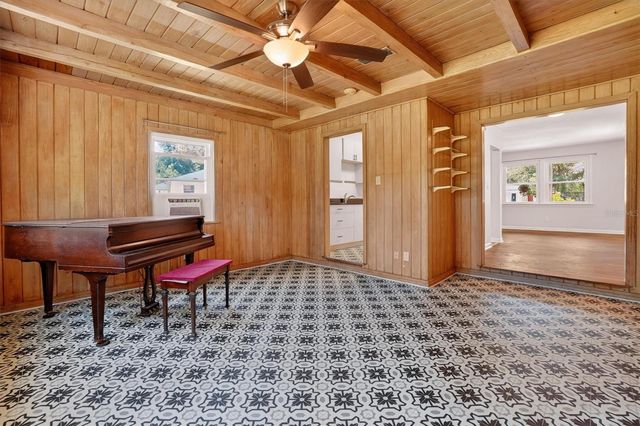 5503 LAKEWOOD CIRCLE E, Jacksonville, FL 32207