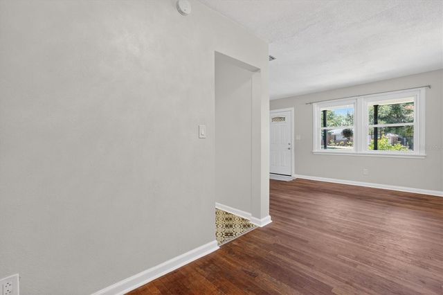 5503 LAKEWOOD CIRCLE E, Jacksonville, FL 32207