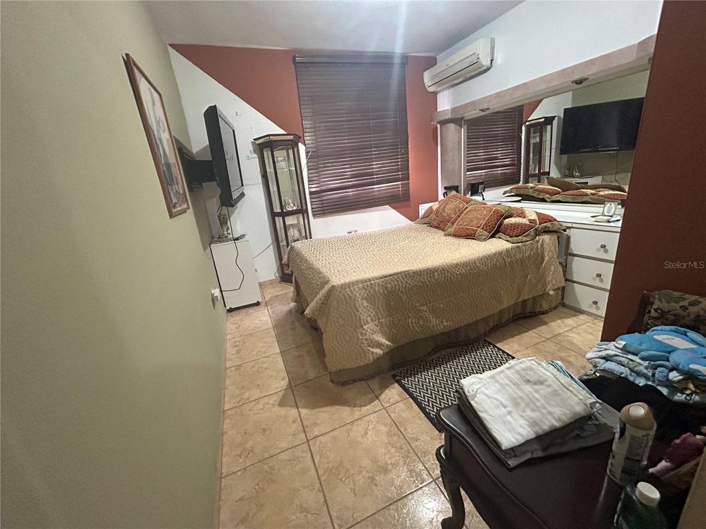 Image 5 of property listing at 545 NE BO LLANOS 545, Coamo, PR 00769