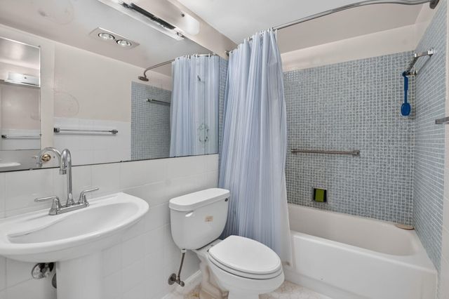 306 Farnham M, Deerfield Beach, FL 33442