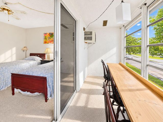 306 Farnham M, Deerfield Beach, FL 33442