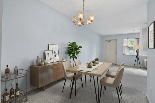 306 Farnham M, Deerfield Beach, FL 33442