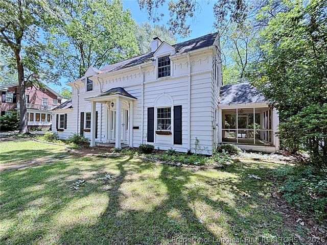 121 Magnolia Avenue, Fayetteville, NC 28305