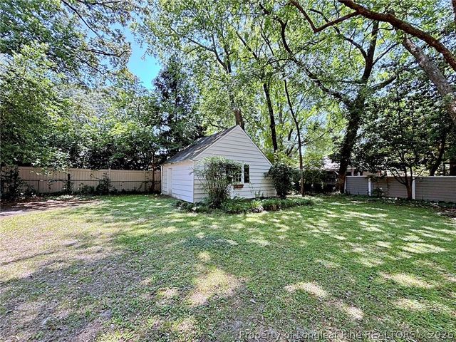 121 Magnolia Avenue, Fayetteville, NC 28305