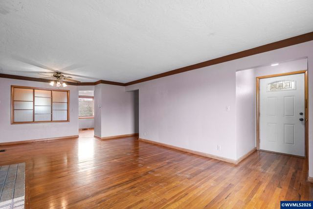 2450 Edgewood Av NE, Salem, OR 97301