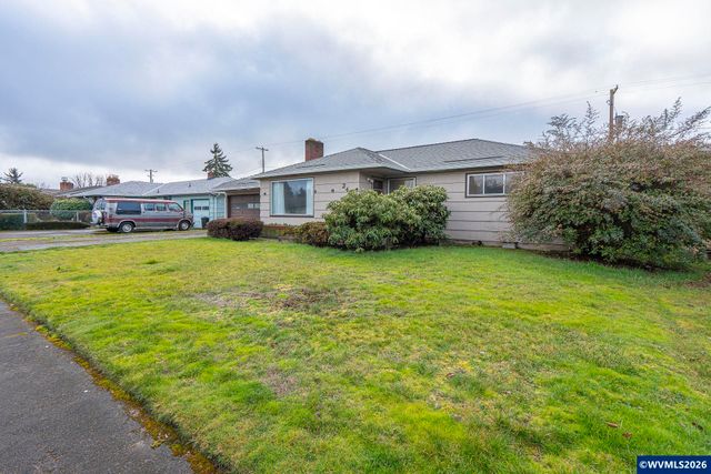 2450 Edgewood Av NE, Salem, OR 97301