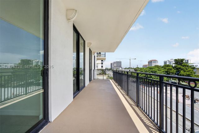 1300 Ponce De Leon Blvd 405, Coral Gables, FL 33134