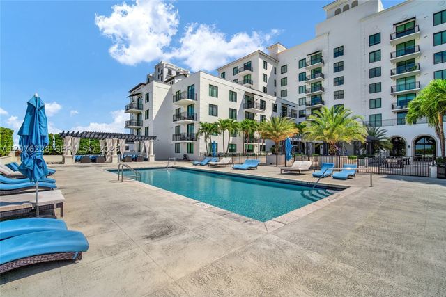 1300 Ponce De Leon Blvd 405, Coral Gables, FL 33134
