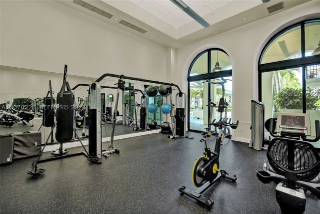 1300 Ponce De Leon Blvd 405, Coral Gables, FL 33134