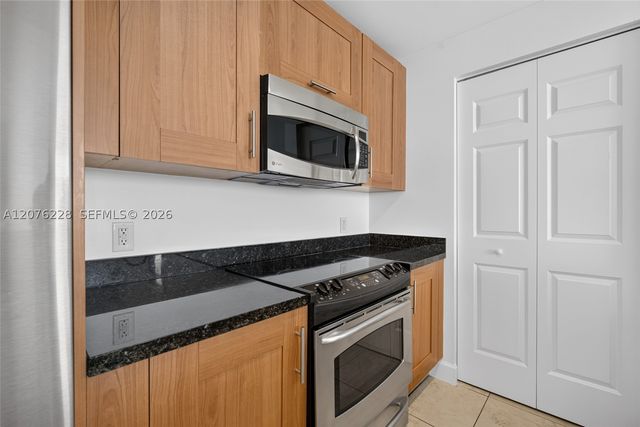 1300 Ponce De Leon Blvd 405, Coral Gables, FL 33134