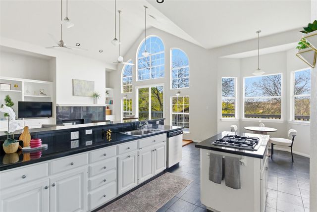 5620 Sedona DR, Austin, TX 78759