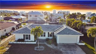 22 Bayview BLVD, Fort Myers Beach, FL 33931