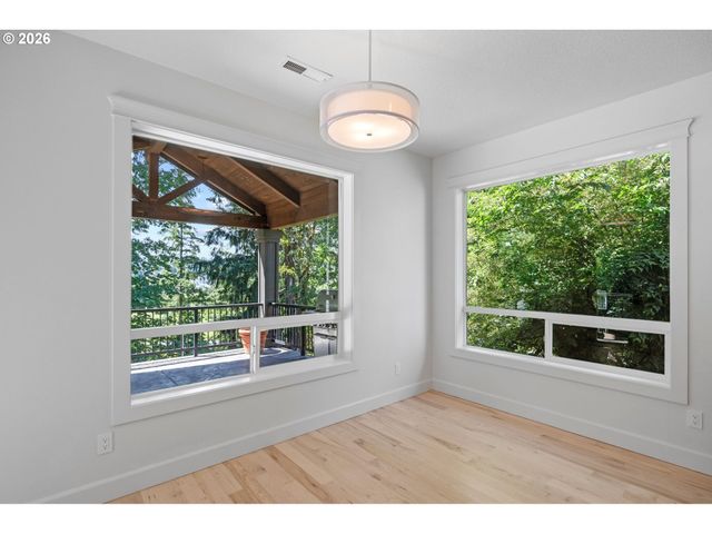 2721 Nw 140TH St, Vancouver, WA 98685