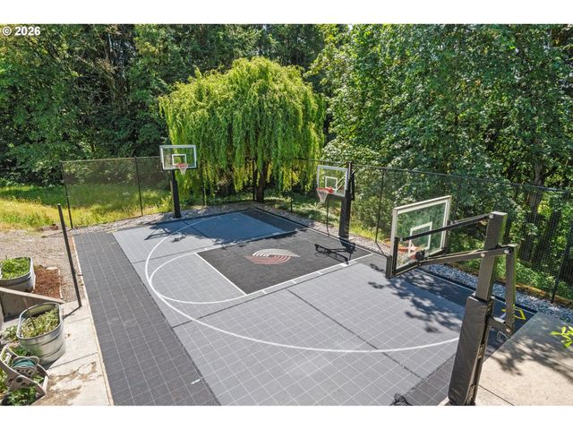 2721 Nw 140TH St, Vancouver, WA 98685