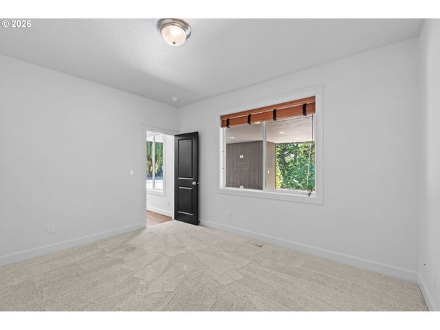 2721 Nw 140TH St, Vancouver, WA 98685
