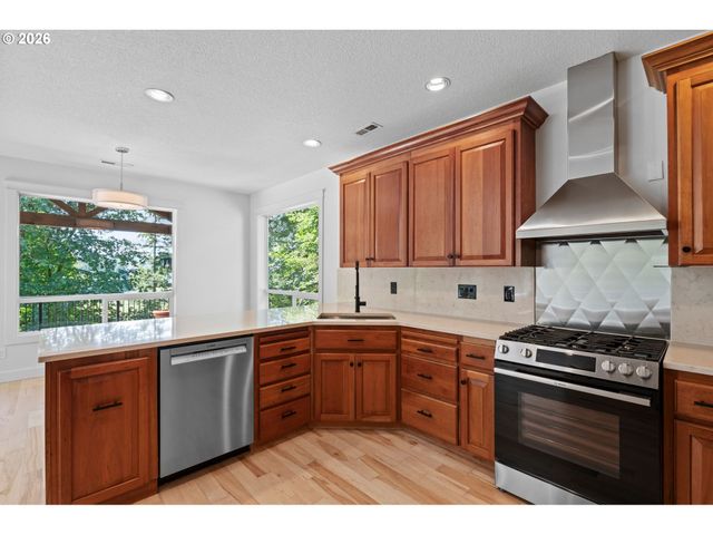 2721 Nw 140TH St, Vancouver, WA 98685