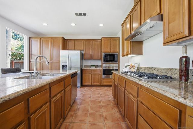 7264 Arroyo Grande Rd, San Diego, CA 92129