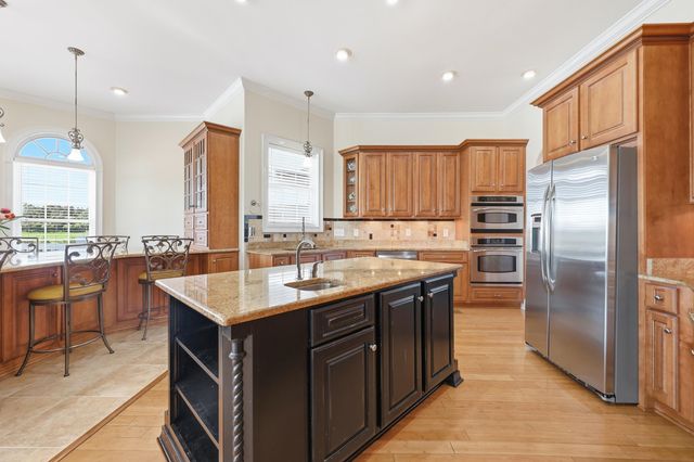 816 Waterton Ave., Myrtle Beach, SC 29579