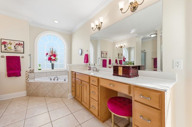 816 Waterton Ave., Myrtle Beach, SC 29579