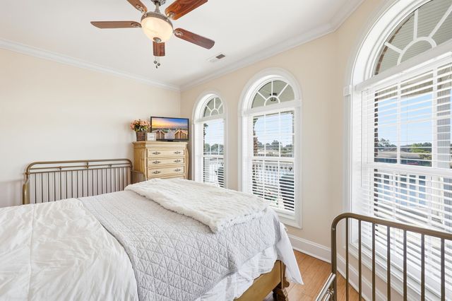 816 Waterton Ave., Myrtle Beach, SC 29579