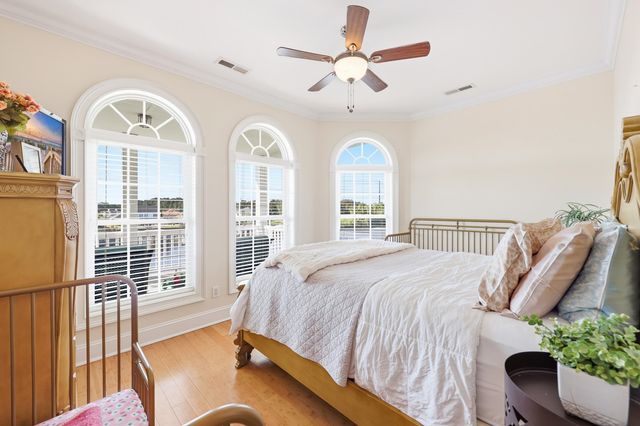 816 Waterton Ave., Myrtle Beach, SC 29579