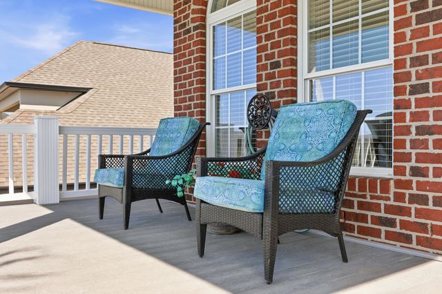 816 Waterton Ave., Myrtle Beach, SC 29579