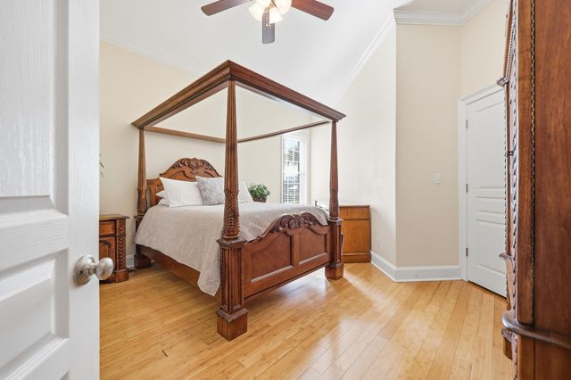 816 Waterton Ave., Myrtle Beach, SC 29579