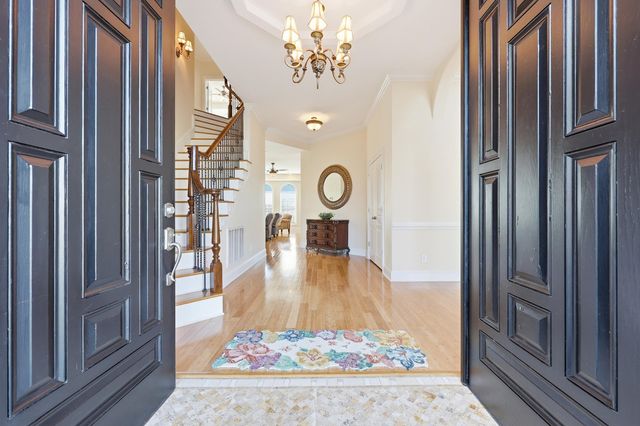 816 Waterton Ave., Myrtle Beach, SC 29579