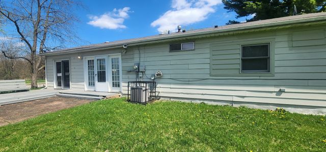 22100 Karlov Avenue, Richton Park, IL 60471