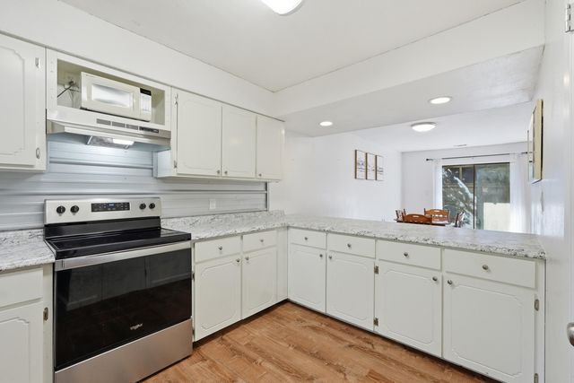 32 7Th Avenue 129, Shalimar, FL 32579