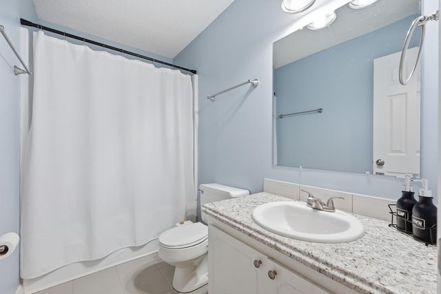 32 7Th Avenue 129, Shalimar, FL 32579