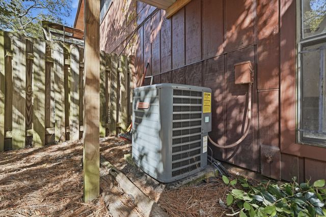 32 7Th Avenue 129, Shalimar, FL 32579