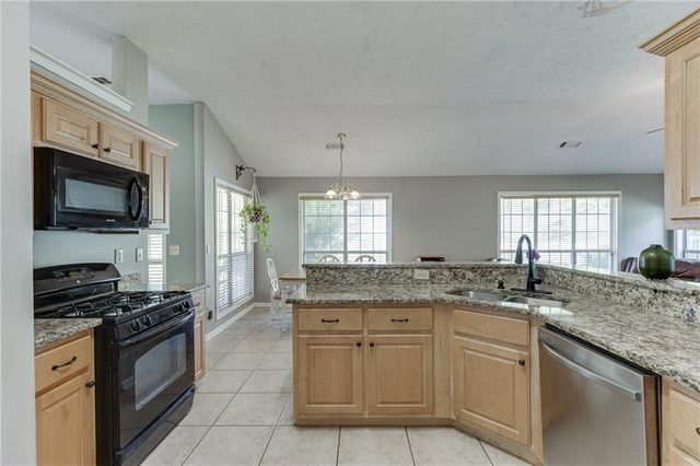 2320 Evonshire Way, Dacula, GA 30019