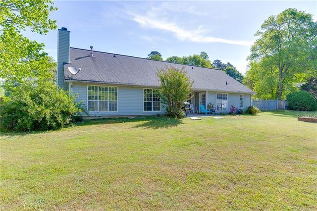 2320 Evonshire Way, Dacula, GA 30019