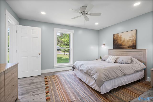 214 10th Avenue NE, Arab, AL 35016