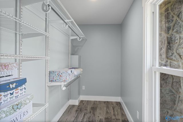 214 10th Avenue NE, Arab, AL 35016