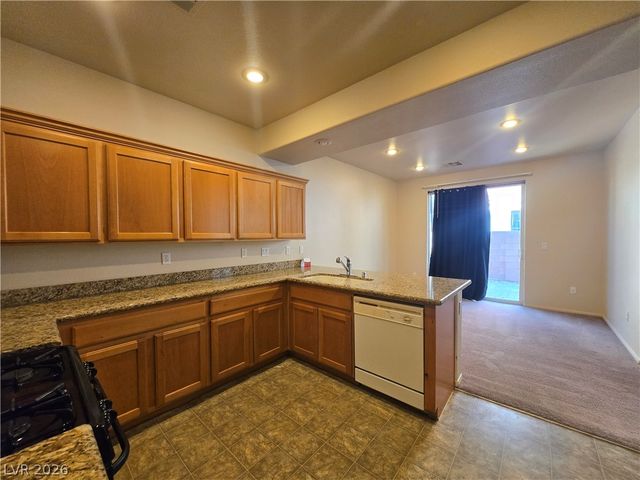 8684 DIAMOND SAND Avenue, Las Vegas, NV 89178