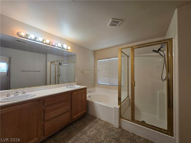 8684 DIAMOND SAND Avenue, Las Vegas, NV 89178