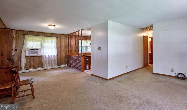 2173 OLD YORK RD, Florence, NJ 08518