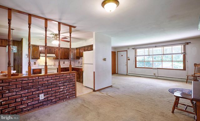 2173 OLD YORK RD, Florence, NJ 08518