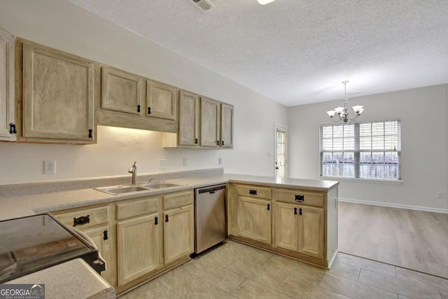 333 Prescott Court, Newnan, GA 30265