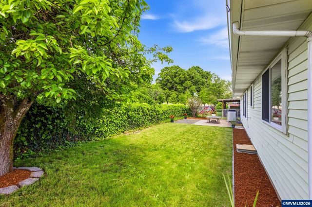 2396 Lafayette St SE, Albany, OR 97322