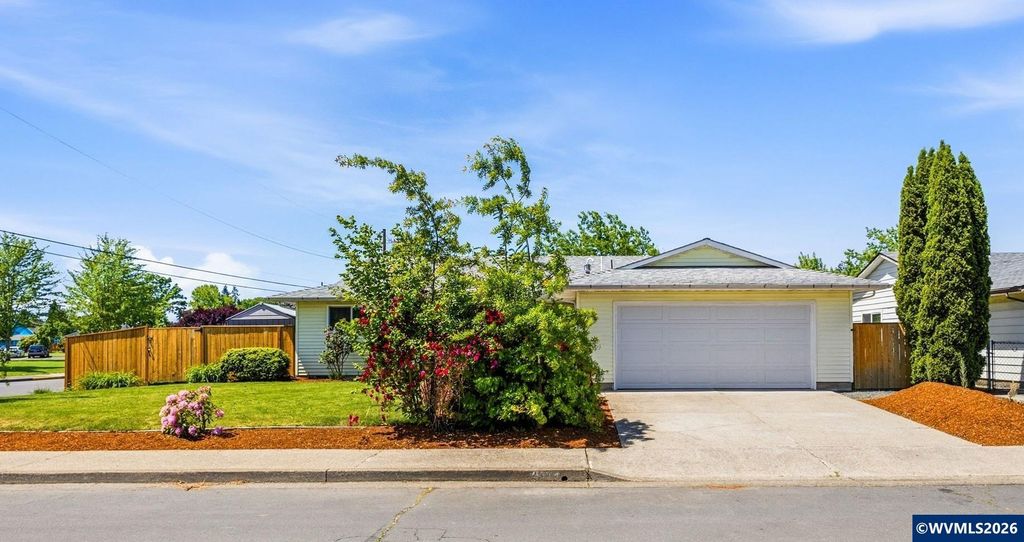 2396 Lafayette St SE, Albany, OR 97322
