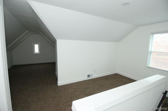 16873 Mansfield Street, Detroit, MI 48235