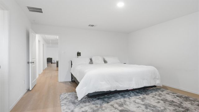 4117 WATER FALL CV, San Antonio, TX 78223