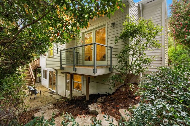 316 W Newell Street, Seattle, WA 98119