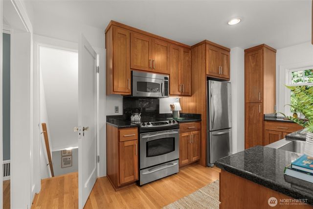 316 W Newell Street, Seattle, WA 98119